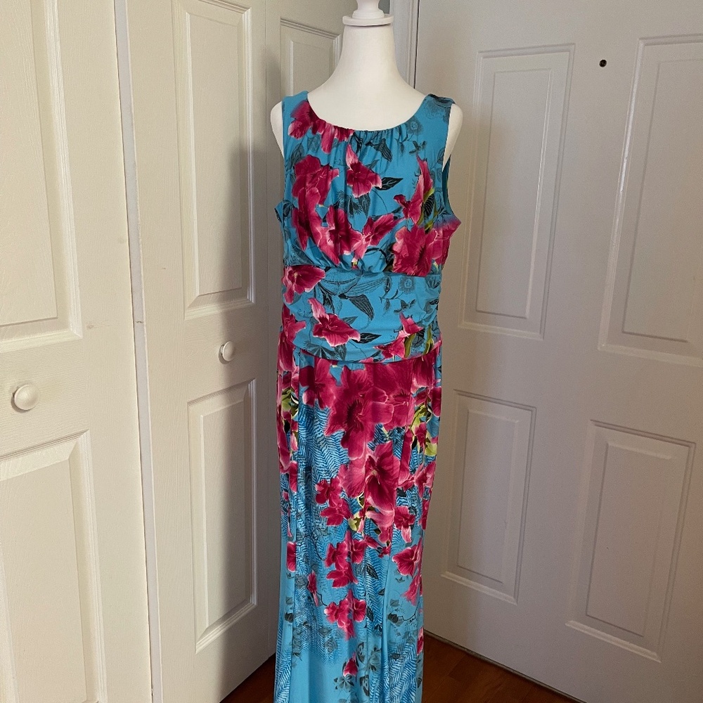 VENUS BLUE FLORAL MAXI DRESS SIZE L